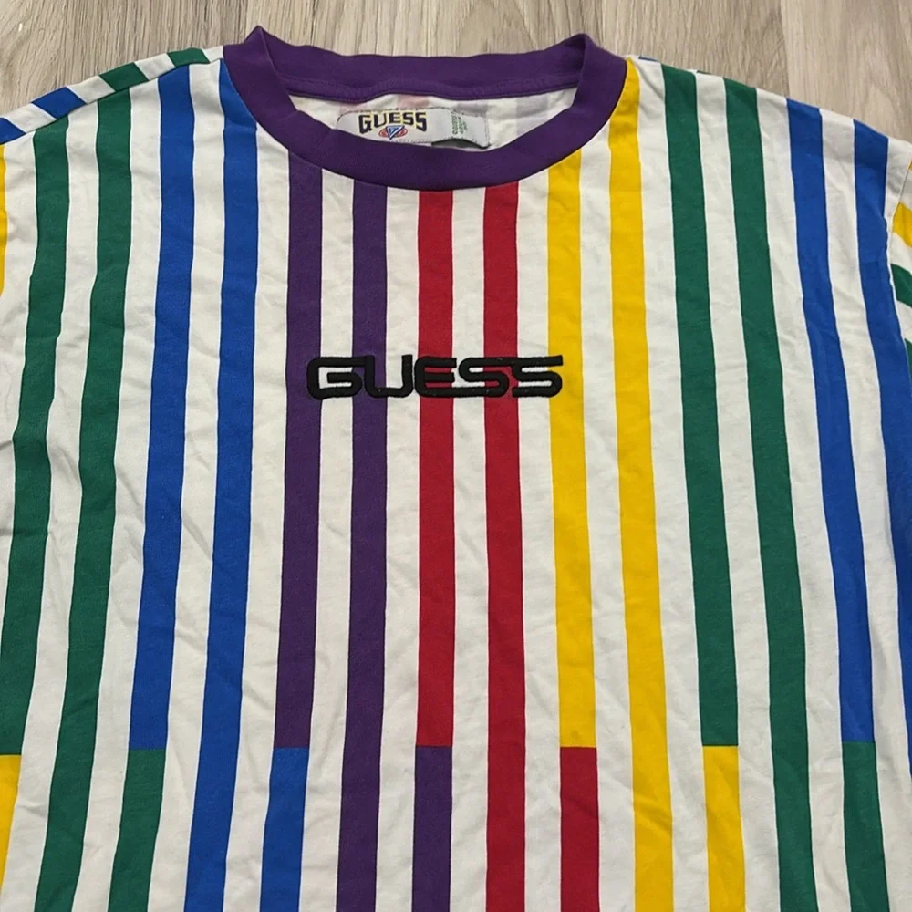 GUESS J.BALVIN T-SHIRT FUN
VIBRANT‎ 90's RETRO VIBES SZ M
STRIPES RAINBOW - Picture 8 of 16